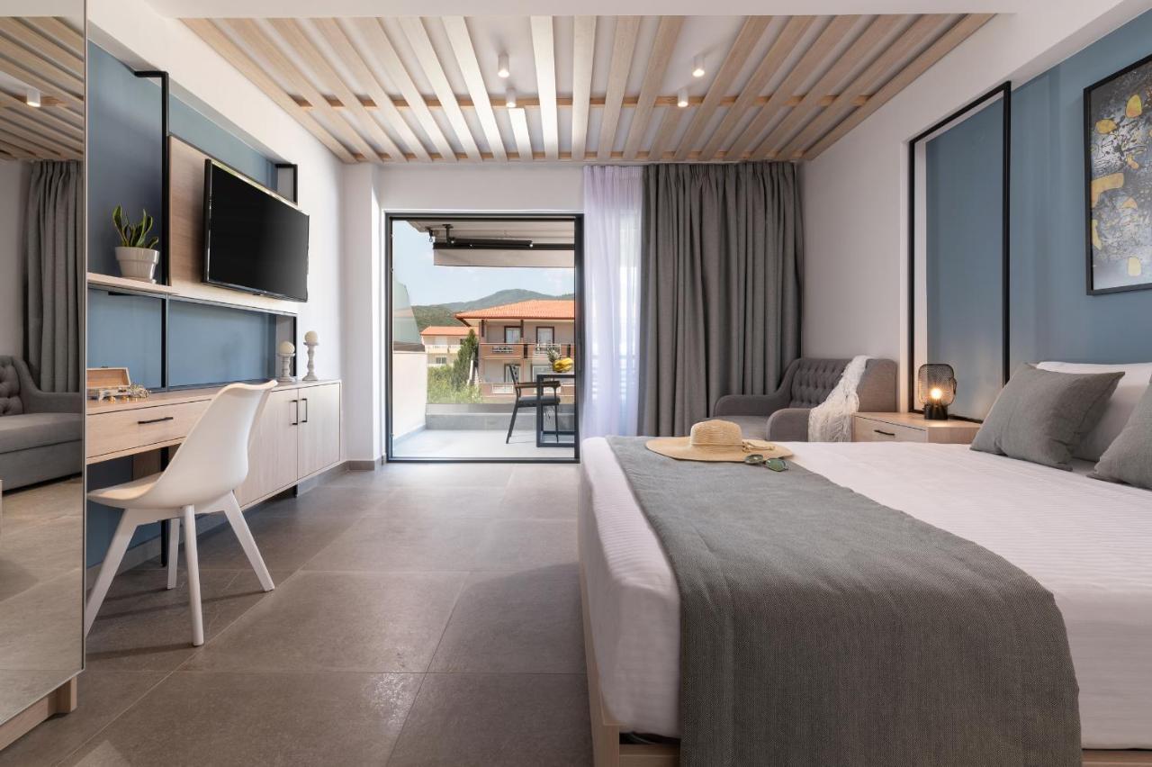 Sky Luxury Suites サルティ エクステリア 写真