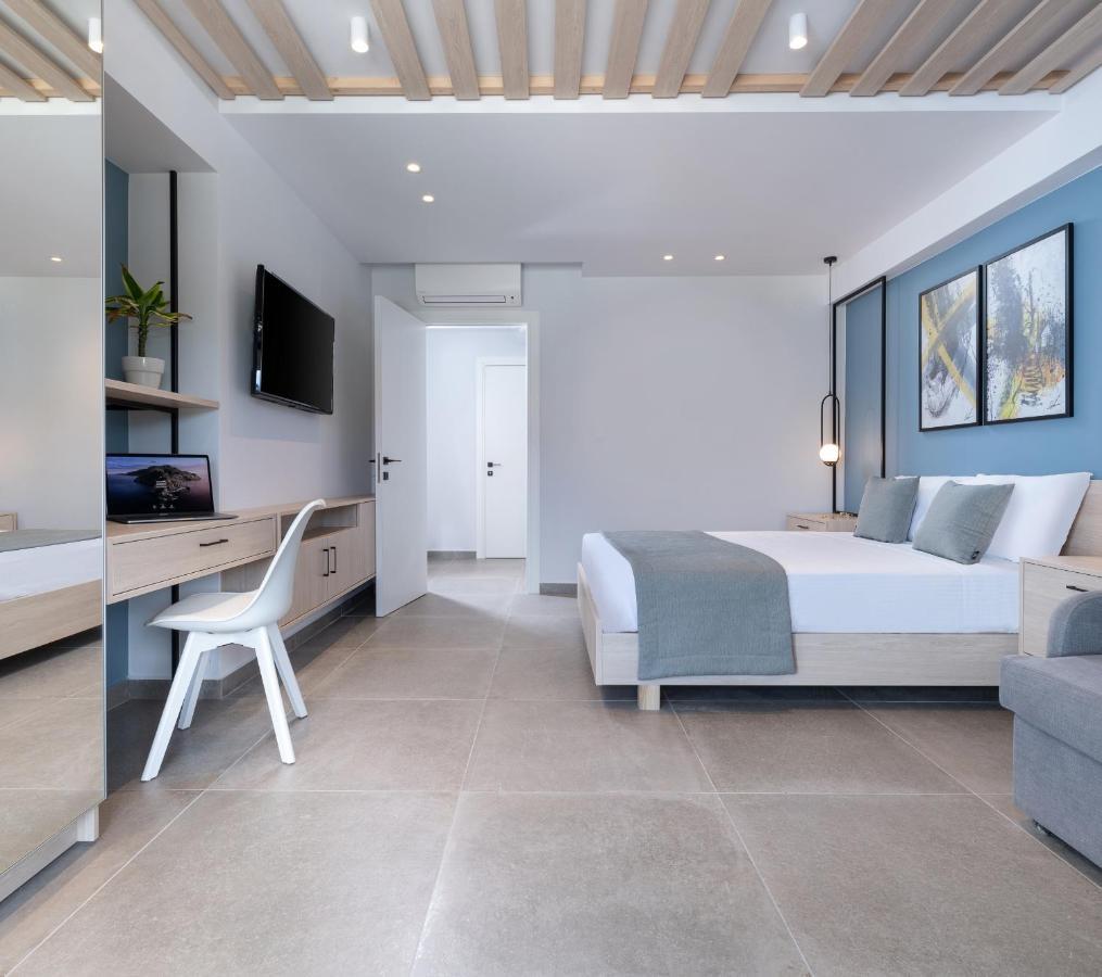 Sky Luxury Suites サルティ エクステリア 写真